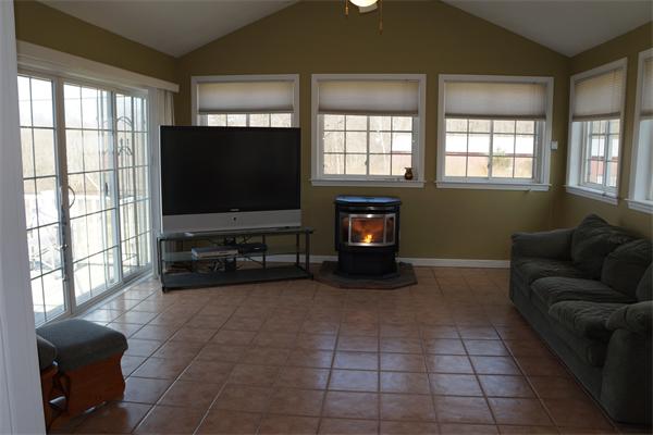 8 Kittredge Road Spencer, MA 01562 - Photo 8 of 22 Gallery Image 8