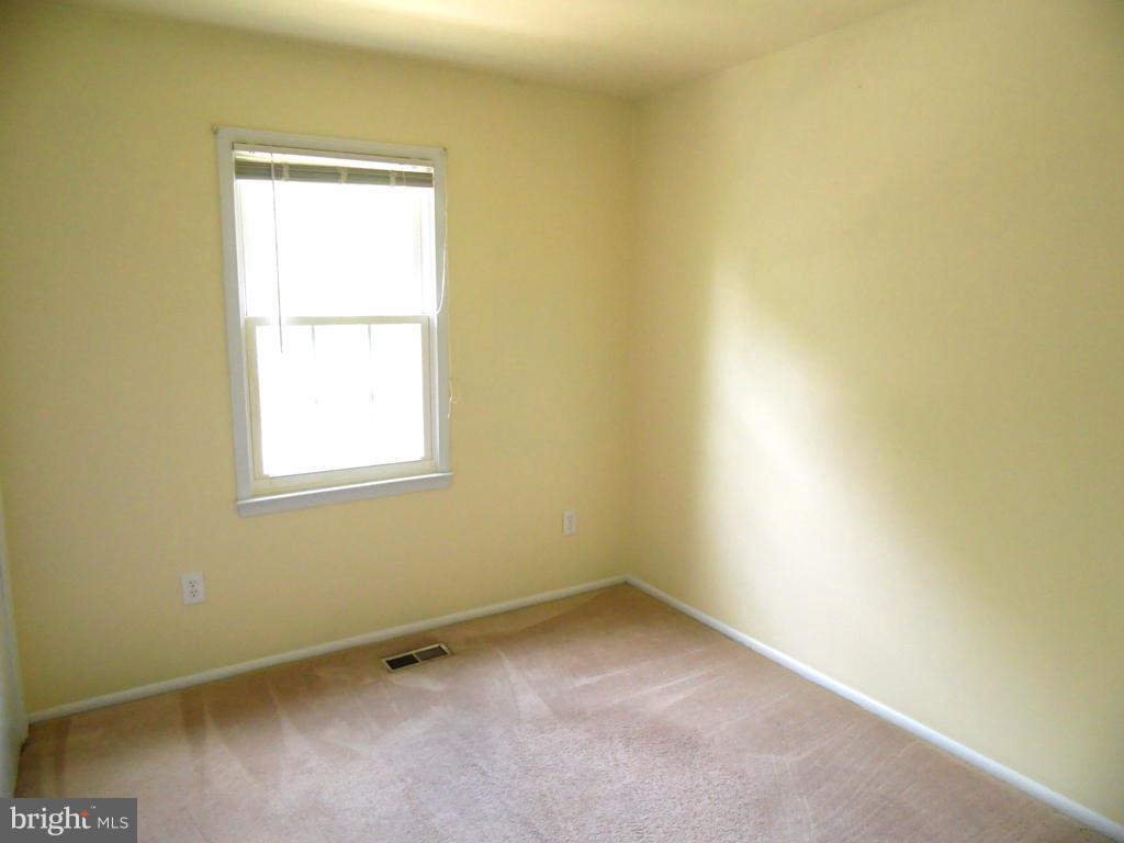 7765 Euclid Way Springfield, VA 22153 - Photo 16 of 30 Bedroom #3