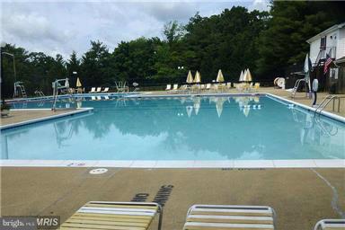 7765 Euclid Way Springfield, VA 22153 - Photo 27 of 30 Community Pool