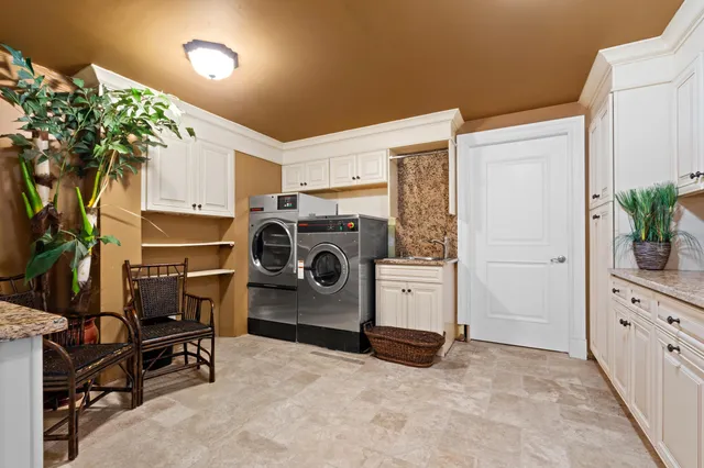 a view of utility room and utility room