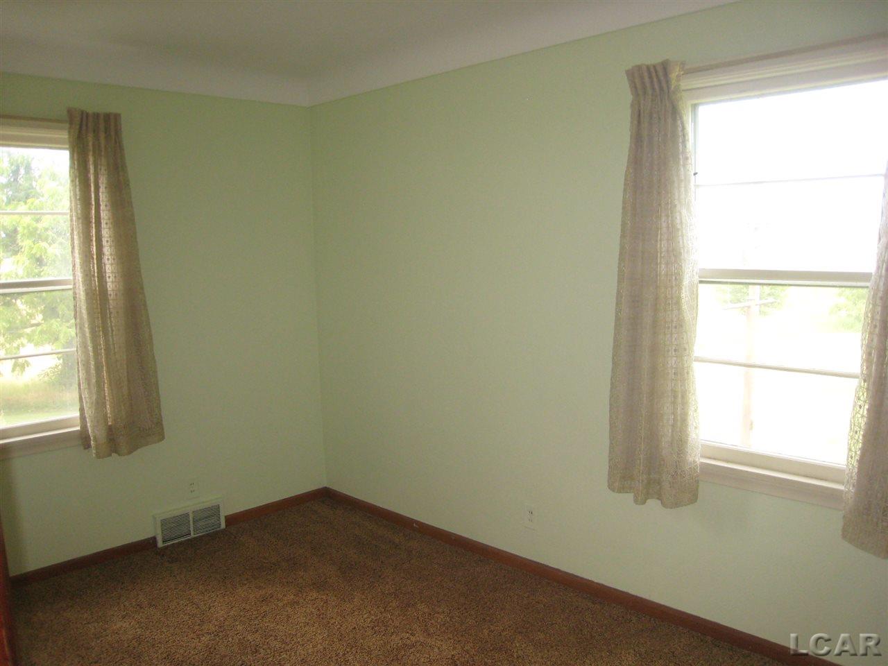276 Dowell Road Deerfield, MI 49238 - Photo 11 of 24
