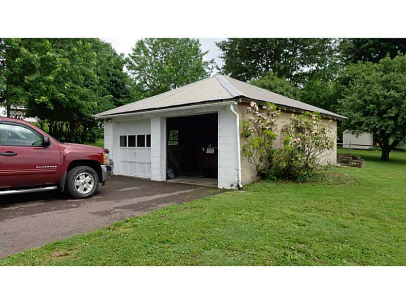 360 Upper Springs Road Springs, PA 15562 - Photo 20 of 25 Parking Lot/Garage.