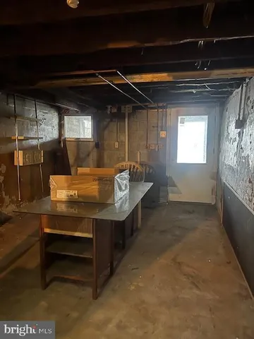 $74,500 | 337 South Jardin Street, Shenandoah, PA 17976