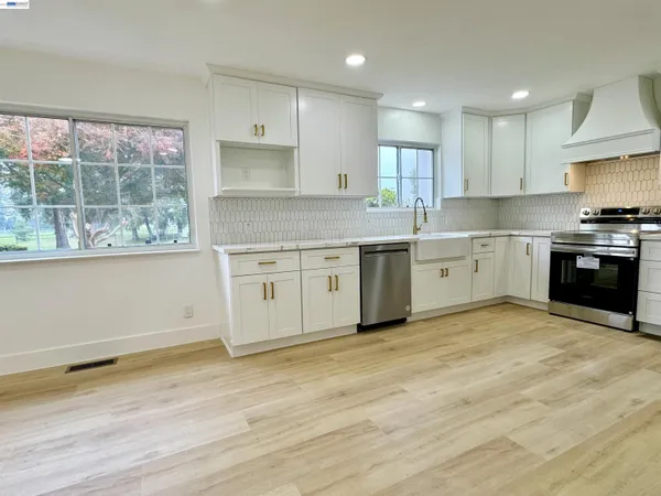 $1,149,000 | 838 Virginia Avenue, Lodi, CA 95242