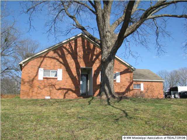 7082 Arkabutla Road Coldwater, MS 38618 - Photo 1 of 10 Primary Photo