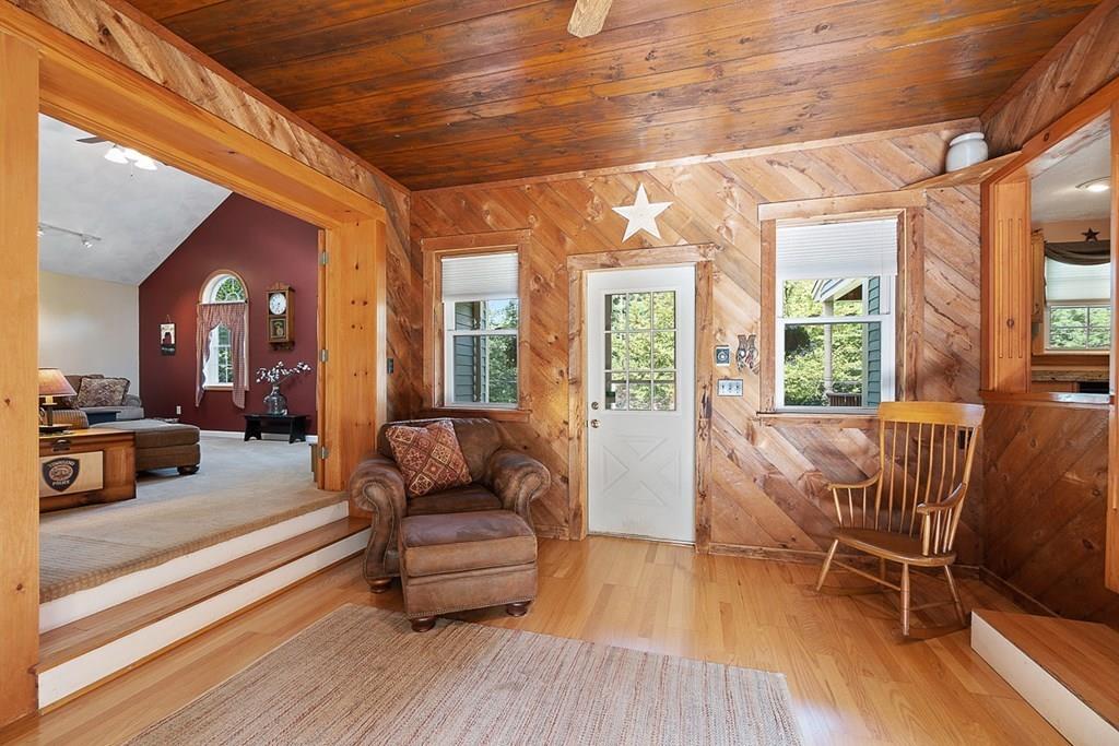 51 Adams Road Townsend, MA 01469 - Photo 5 of 42