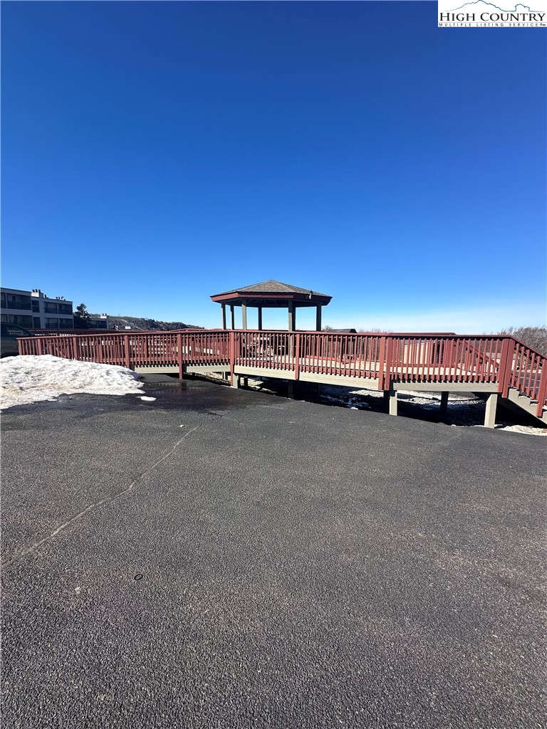 301 Pinnacle Inn Road, Unit 4208 Beech Mountain, NC 28604 - Photo 19 of 24