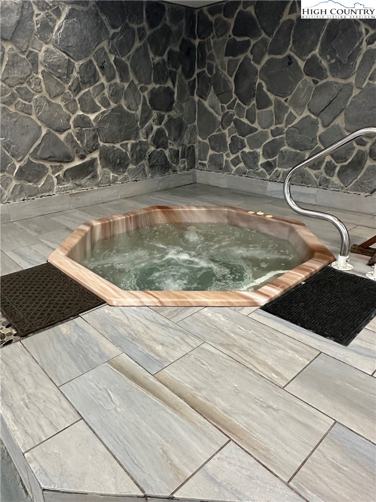 301 Pinnacle Inn Road, Unit 4208 Beech Mountain, NC 28604 - Photo 24 of 24