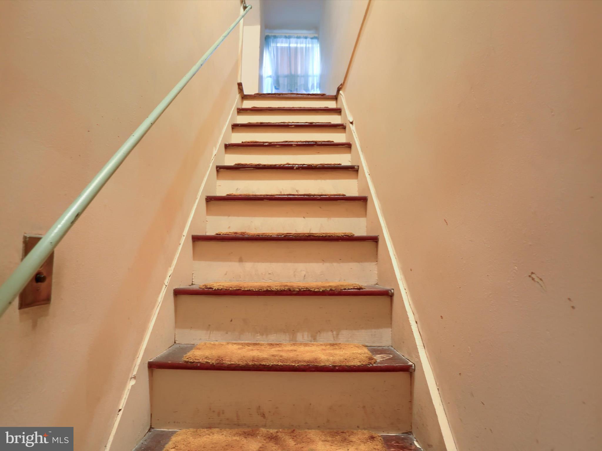 1332 State Street Harrisburg, PA 17103 - Photo 31 of 54 Heading up to the 3rd FL