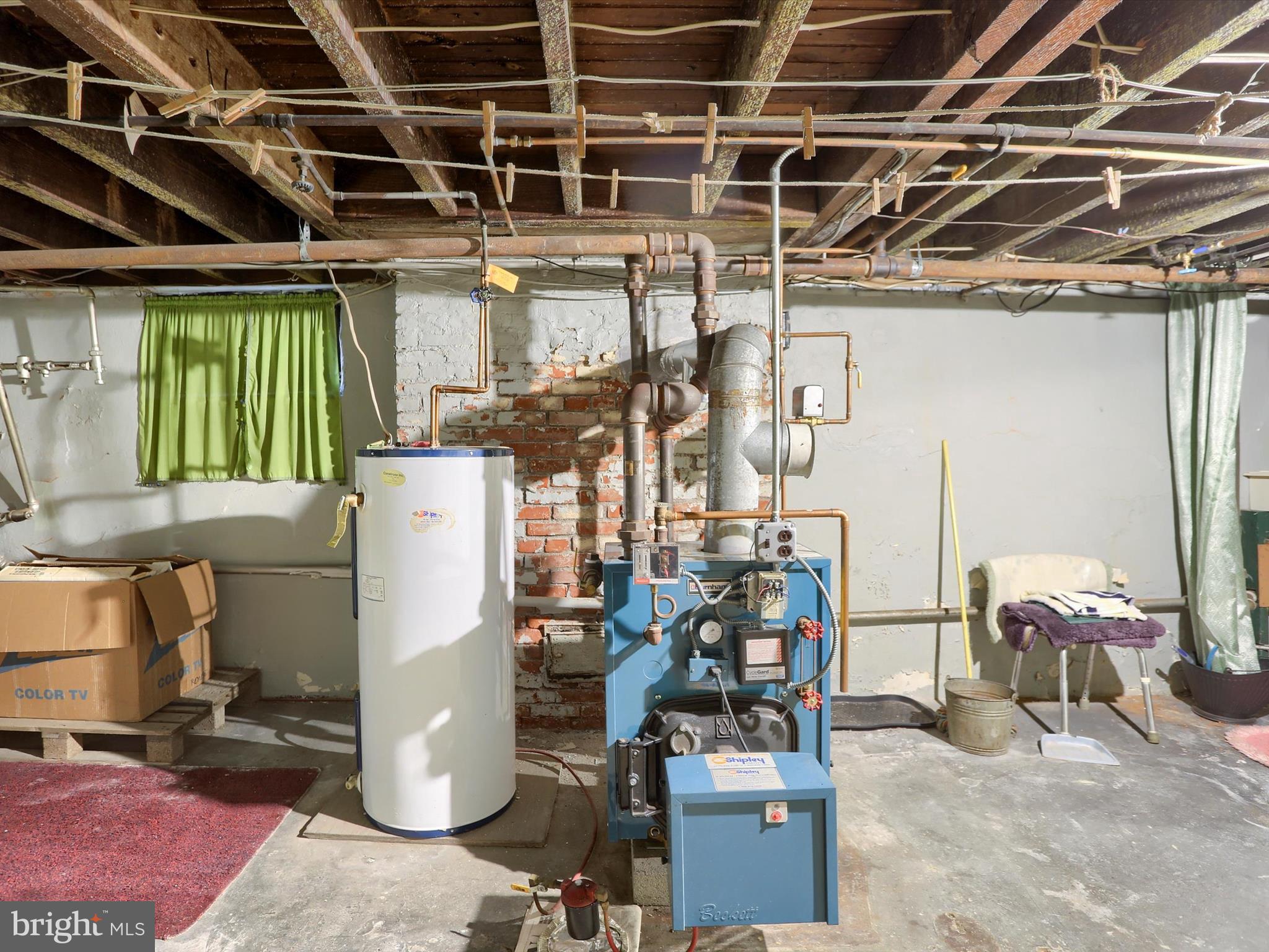 1332 State Street Harrisburg, PA 17103 - Photo 43 of 54 Furnace/water heater