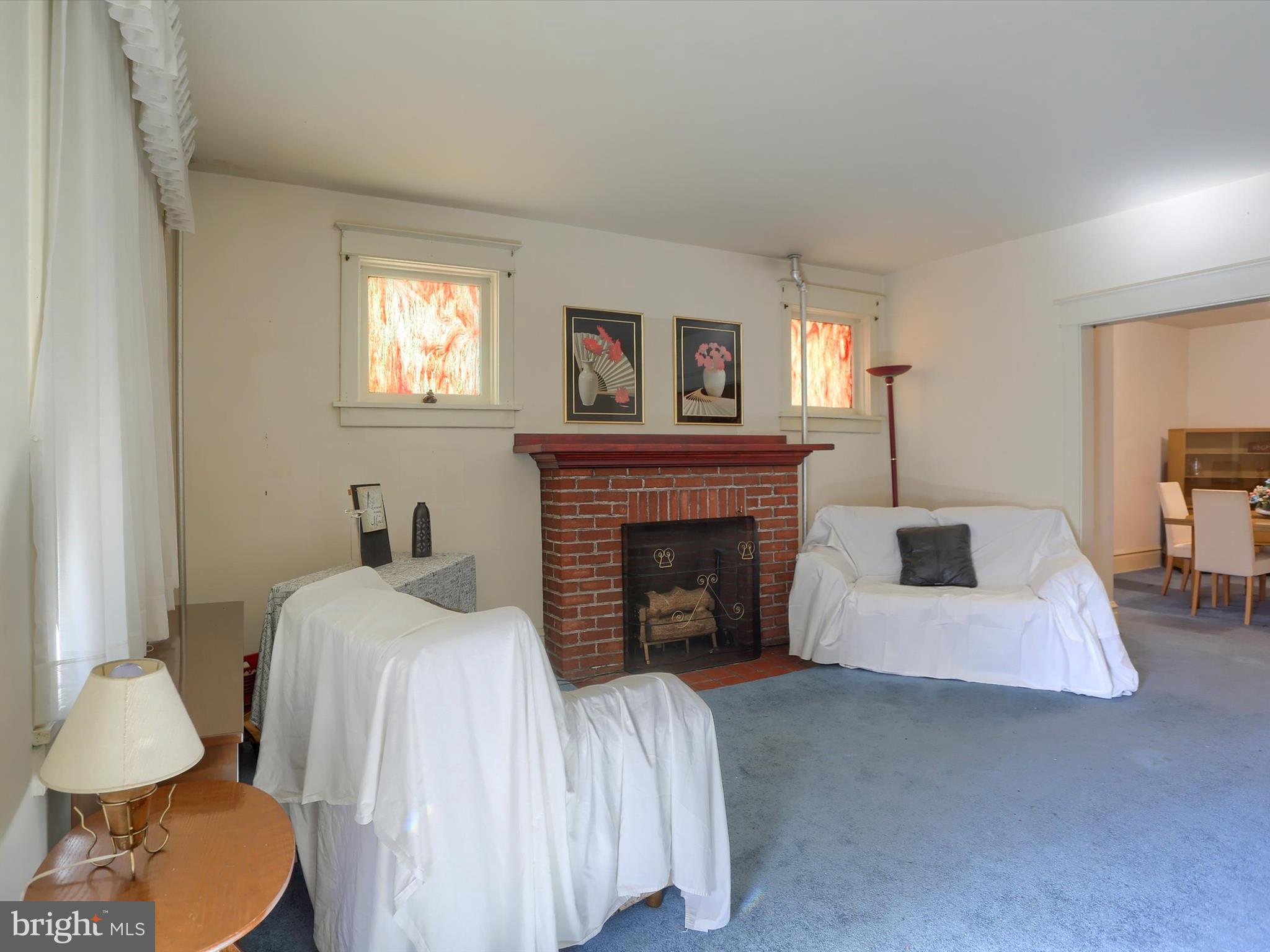 1332 State Street Harrisburg, PA 17103 - Photo 6 of 54 Livingroom