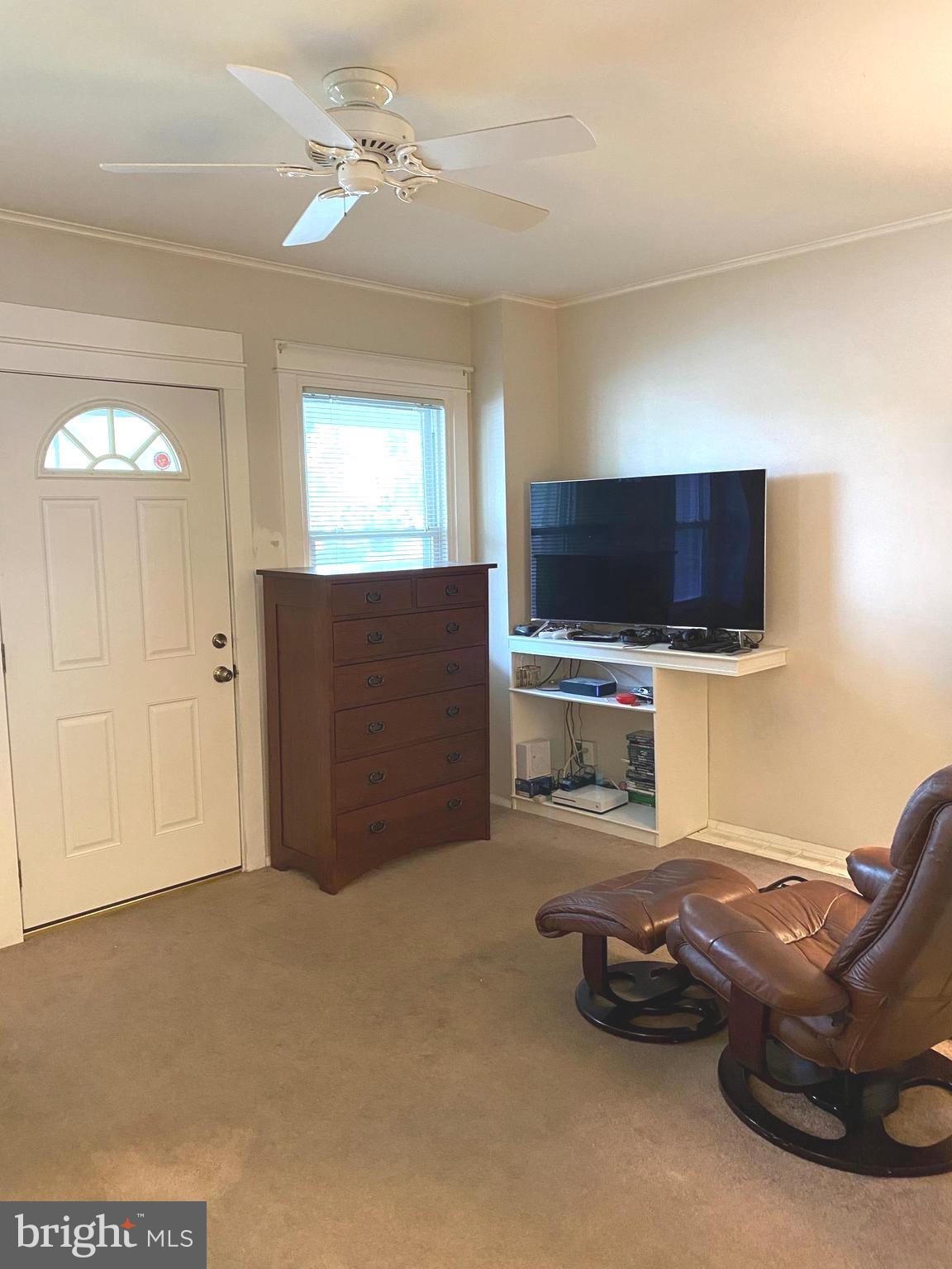 1413 Lawrence Road Havertown, PA 19083 - Photo 3 of 26 Living Room