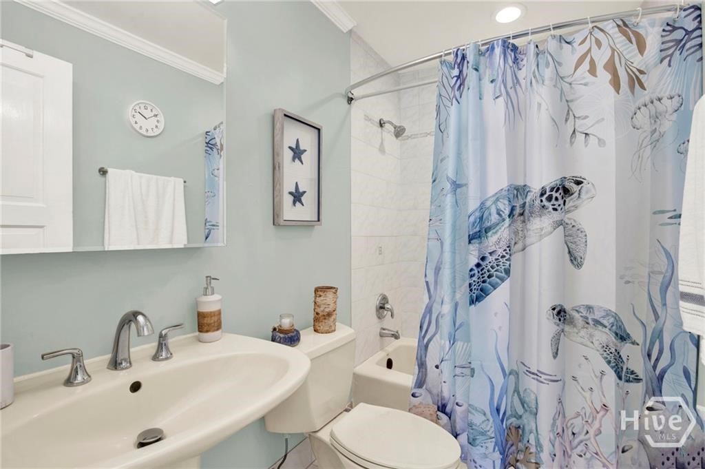 1404 Jones Avenue Tybee Island, GA 31328 - Photo 15 of 43