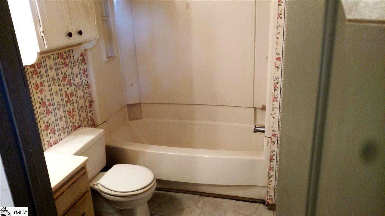 2925 Chambers Road Anderson, SC 29626 - Photo 12 of 24 Gallery Image 12