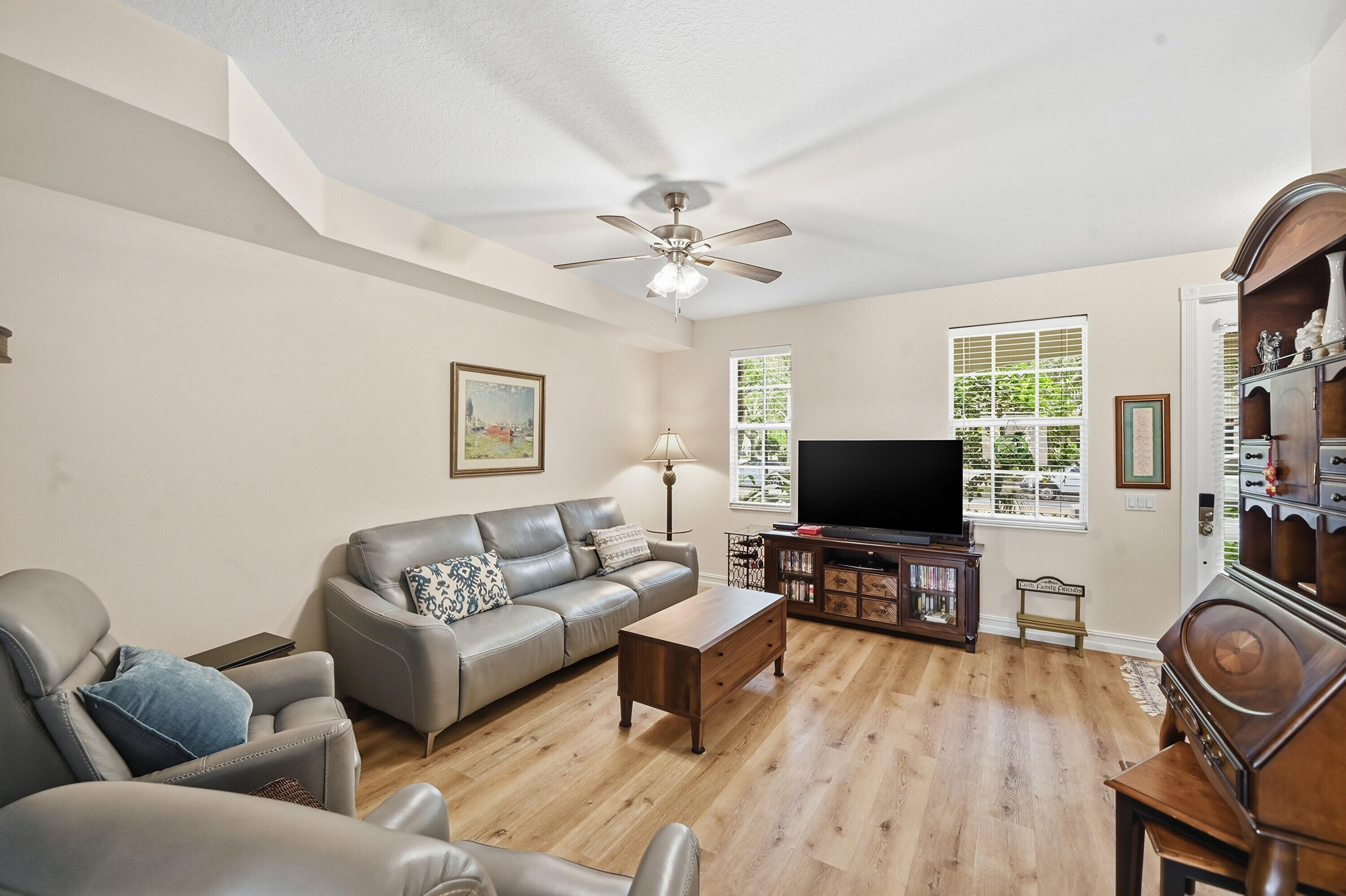 1865 Frederick Small Road Jupiter, FL 33458 - Photo 10 of 52 09_ra1_5705