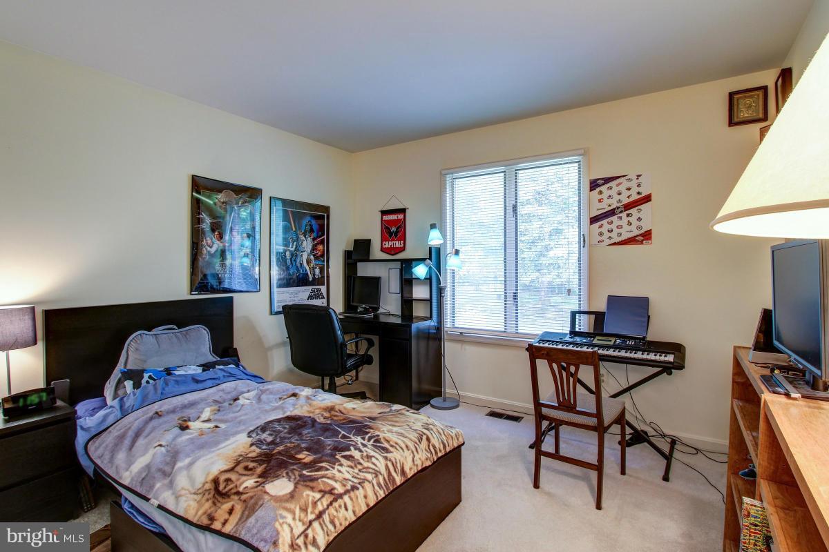 12851 Popes Head Road Clifton, VA 20124 - Photo 25 of 30 Interior (General)
