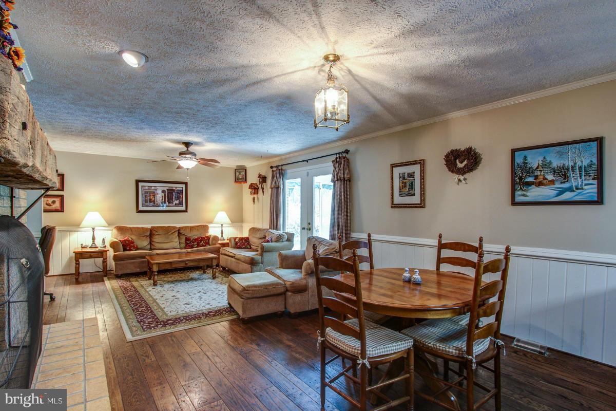 12851 Popes Head Road Clifton, VA 20124 - Photo 10 of 30 Interior (General)