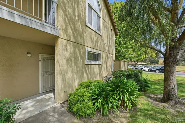 $360,000 | 801 Forest Run, Hercules, CA 94547