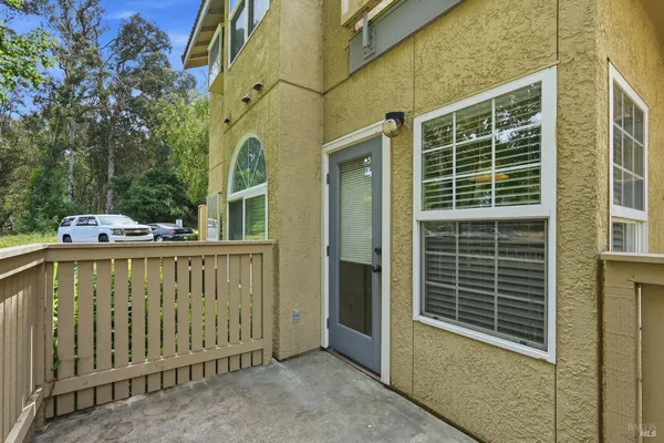 $360,000 | 801 Forest Run, Hercules, CA 94547