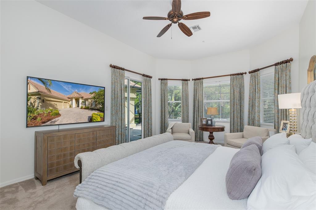 2880 Waters Edge Road Palm Harbor, FL 34685 - Photo 17 of 52