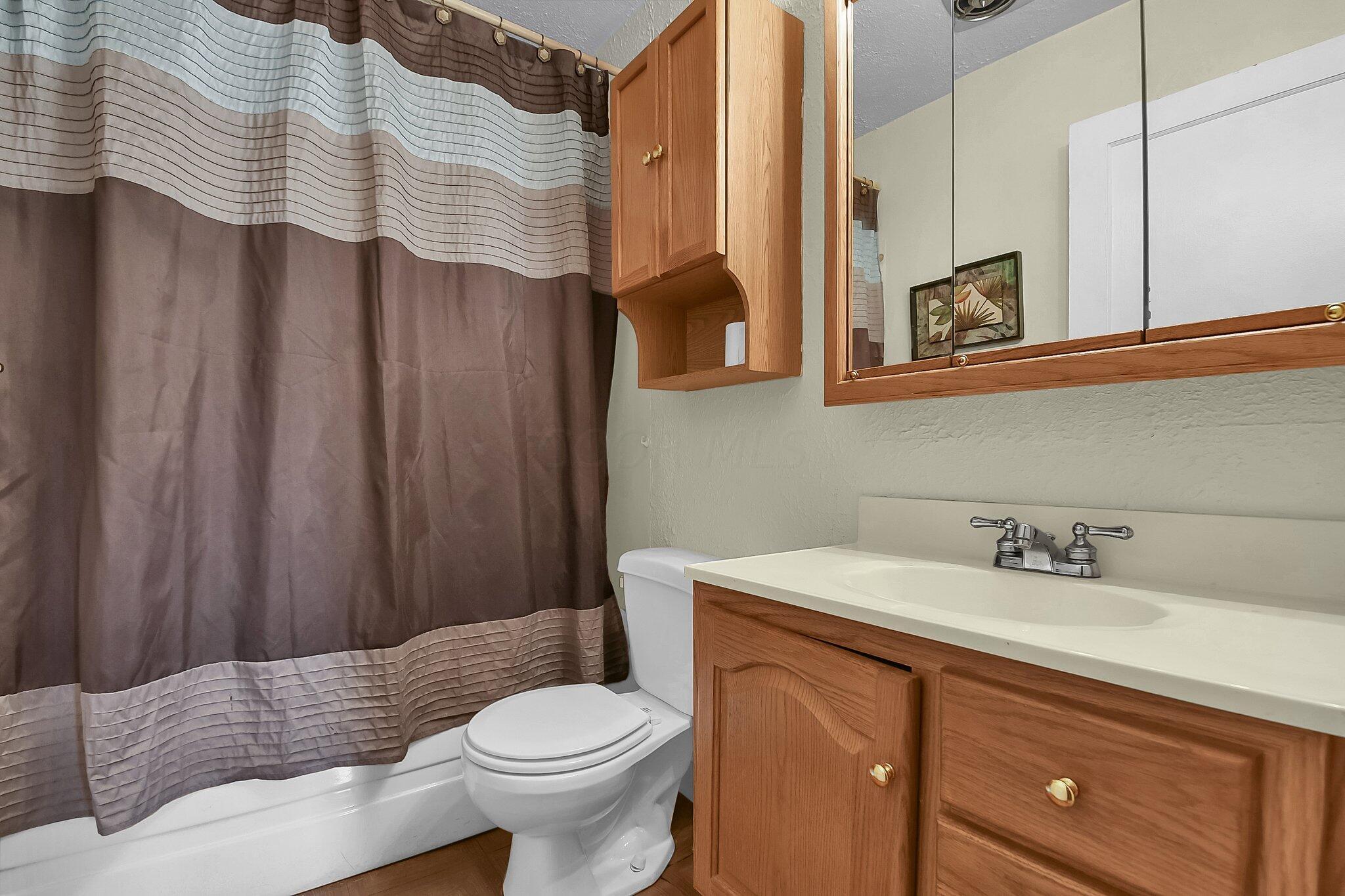 1802 Devonshire Road Columbus, OH 43219 - Photo 18 of 28 18-web-or-mls-1802-devonshire-rd
