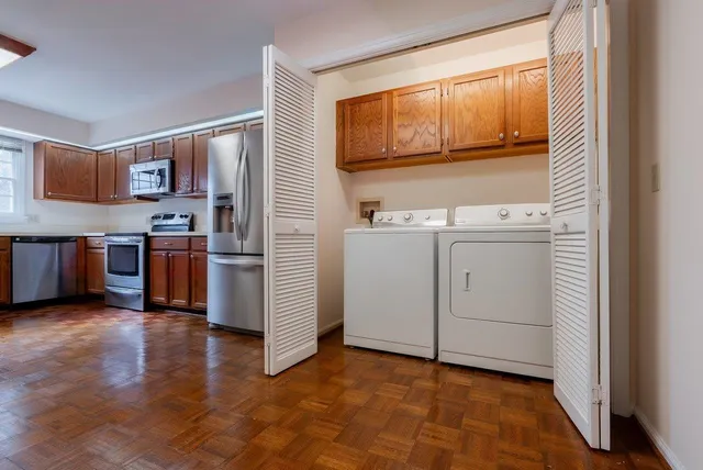 $299,900 | 188 Emerald Drive, Harrisonburg, VA 22801