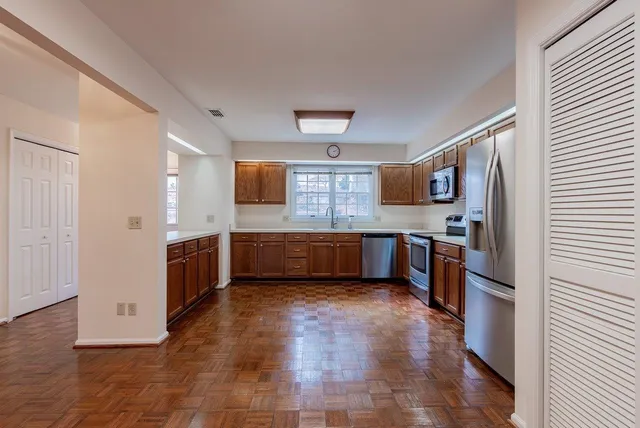 $299,900 | 188 Emerald Drive, Harrisonburg, VA 22801