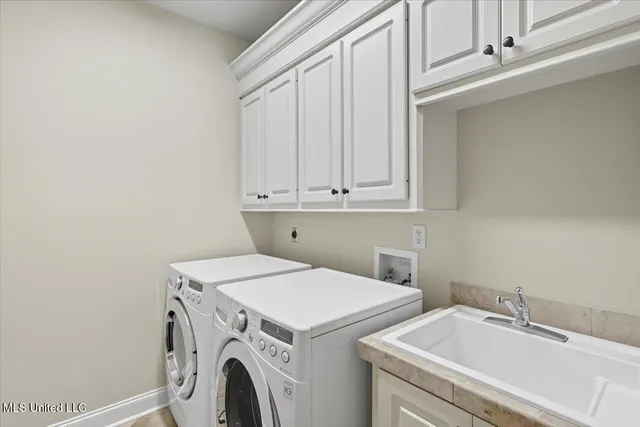 $575,000 | 422 Summerville Drive, Madison, MS 39110