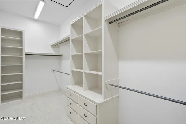 $575,000 | 422 Summerville Drive, Madison, MS 39110