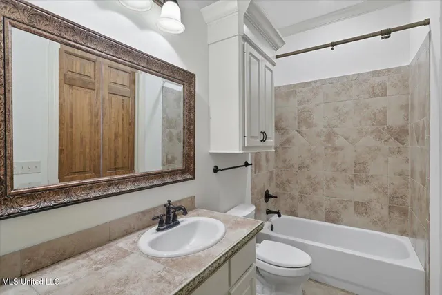 $575,000 | 422 Summerville Drive, Madison, MS 39110