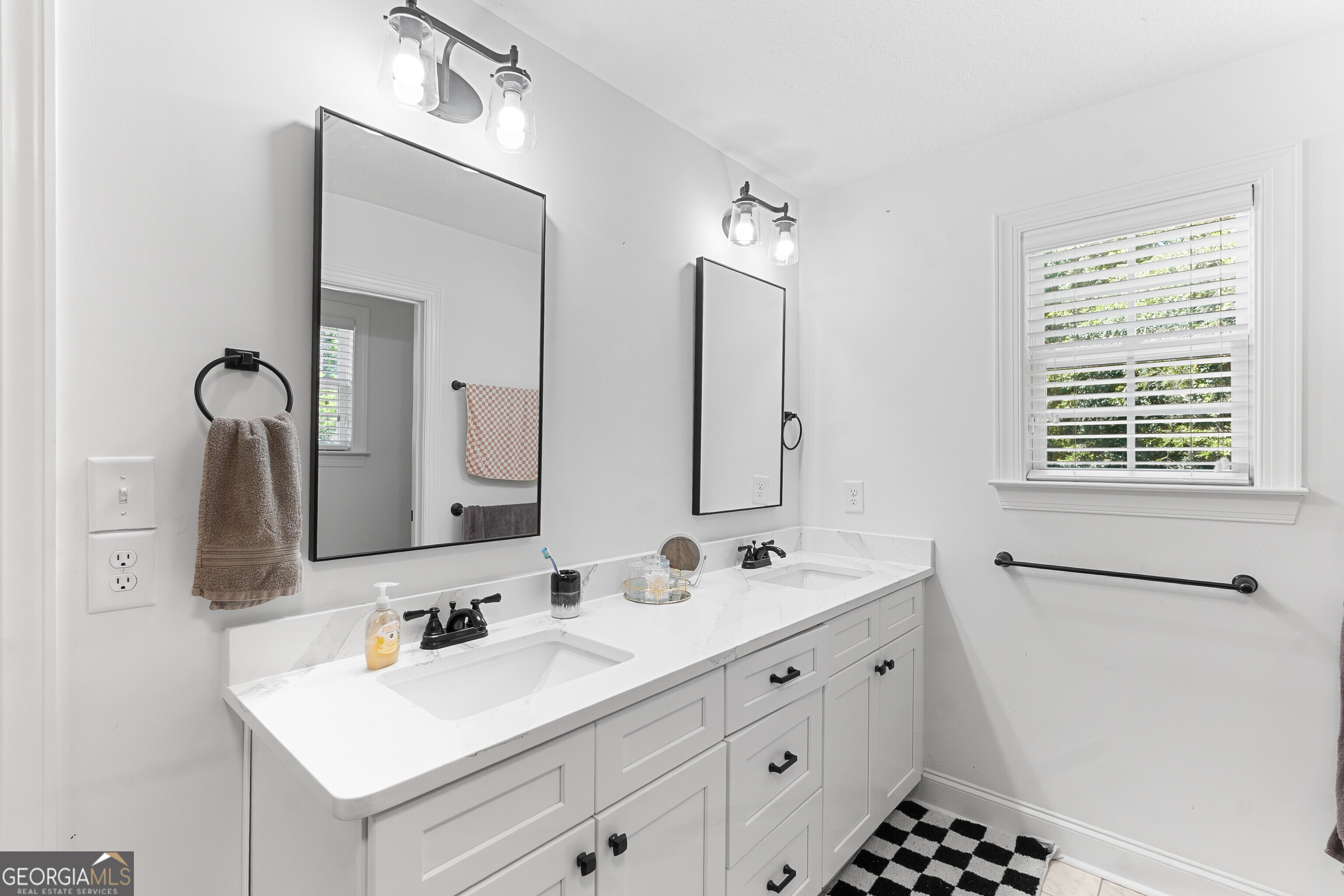 505 Avington Chase Perry, GA 31069 - Photo 8 of 42