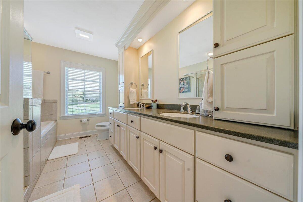 8370 Newport Road Catawba, VA 24070 - Photo 33 of 97 Primary Suite