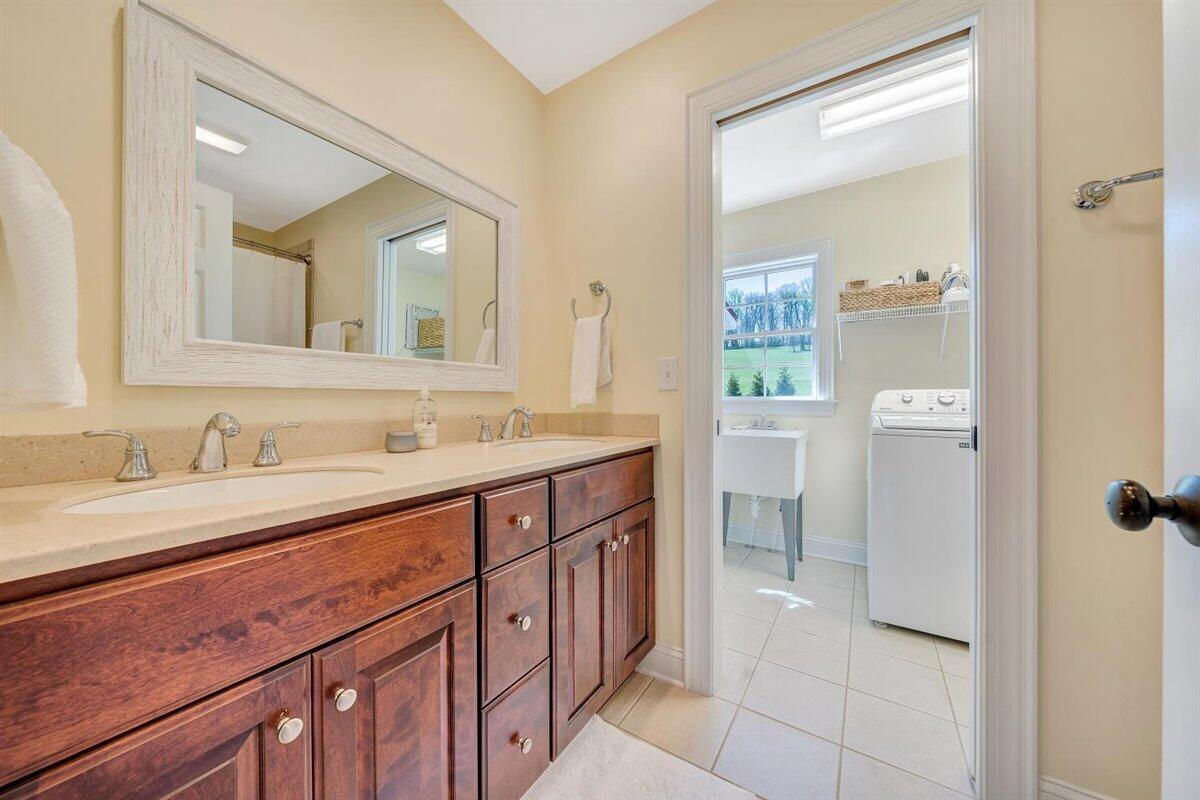 8370 Newport Road Catawba, VA 24070 - Photo 40 of 97 Bathroom
