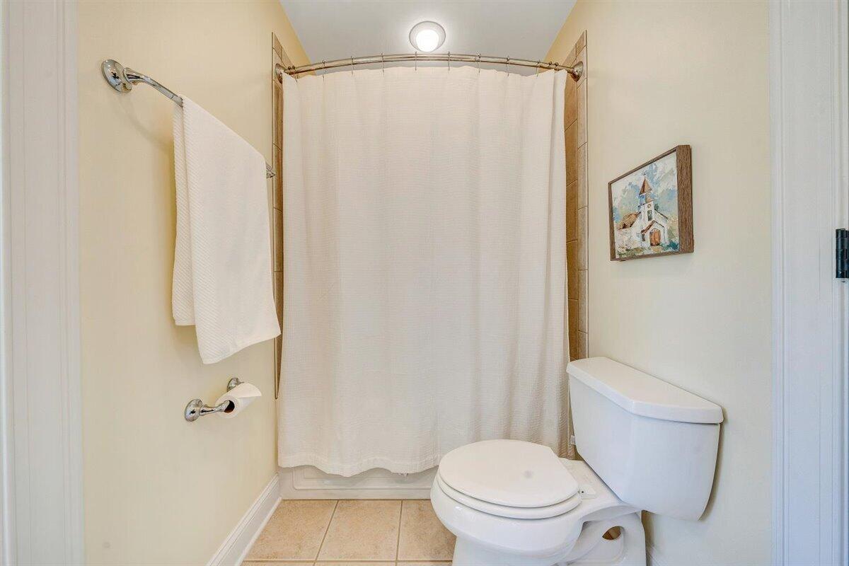 8370 Newport Road Catawba, VA 24070 - Photo 41 of 97 Bathroom