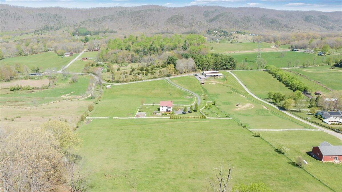 8370 Newport Road Catawba, VA 24070 - Photo 65 of 97 Aerial View