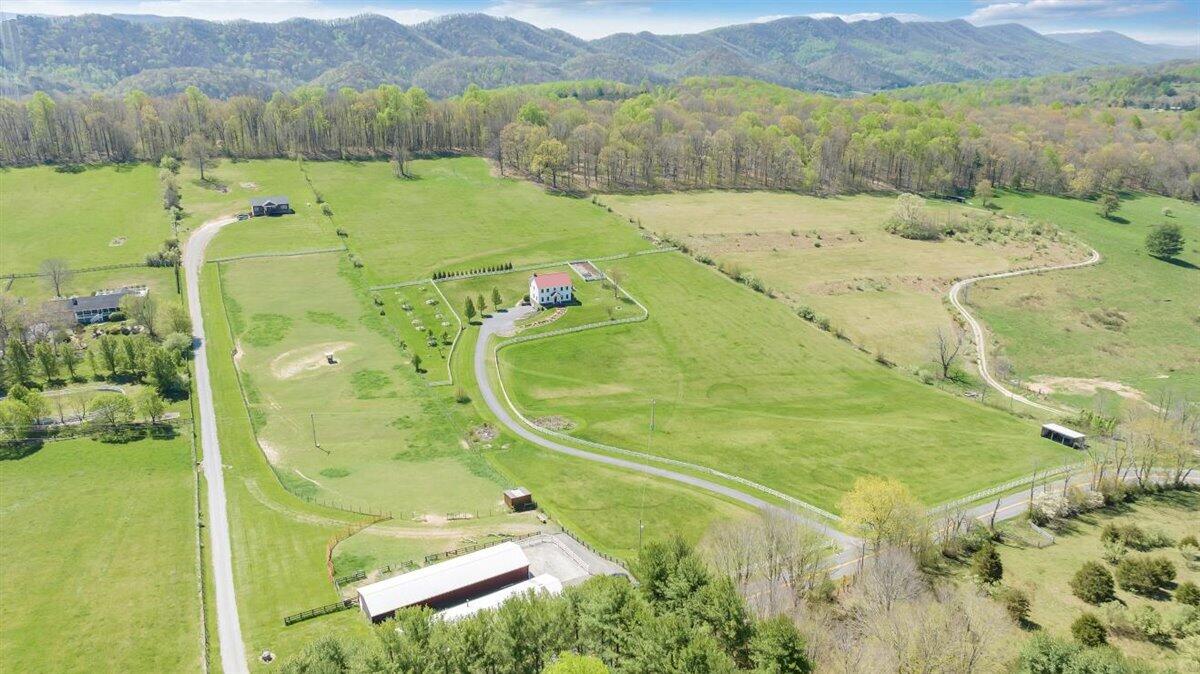 8370 Newport Road Catawba, VA 24070 - Photo 68 of 97 Aerial View