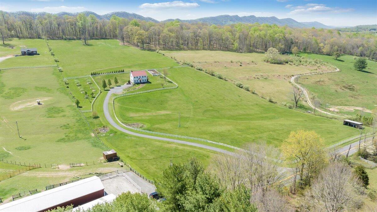 8370 Newport Road Catawba, VA 24070 - Photo 77 of 97 Aerial View