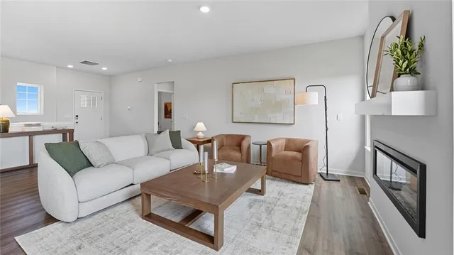 $517,990 | 17802 Houston Street, Gardner, KS 66030