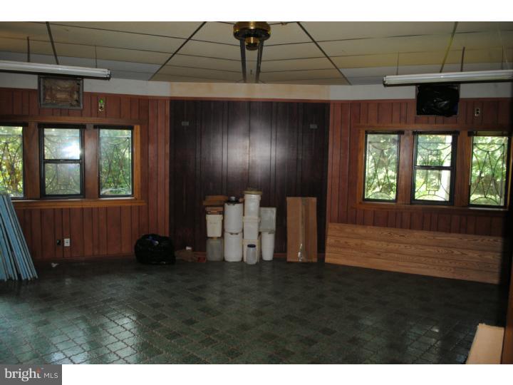 33 Linden Road Burlington, NJ 08016 - Photo 10 of 21