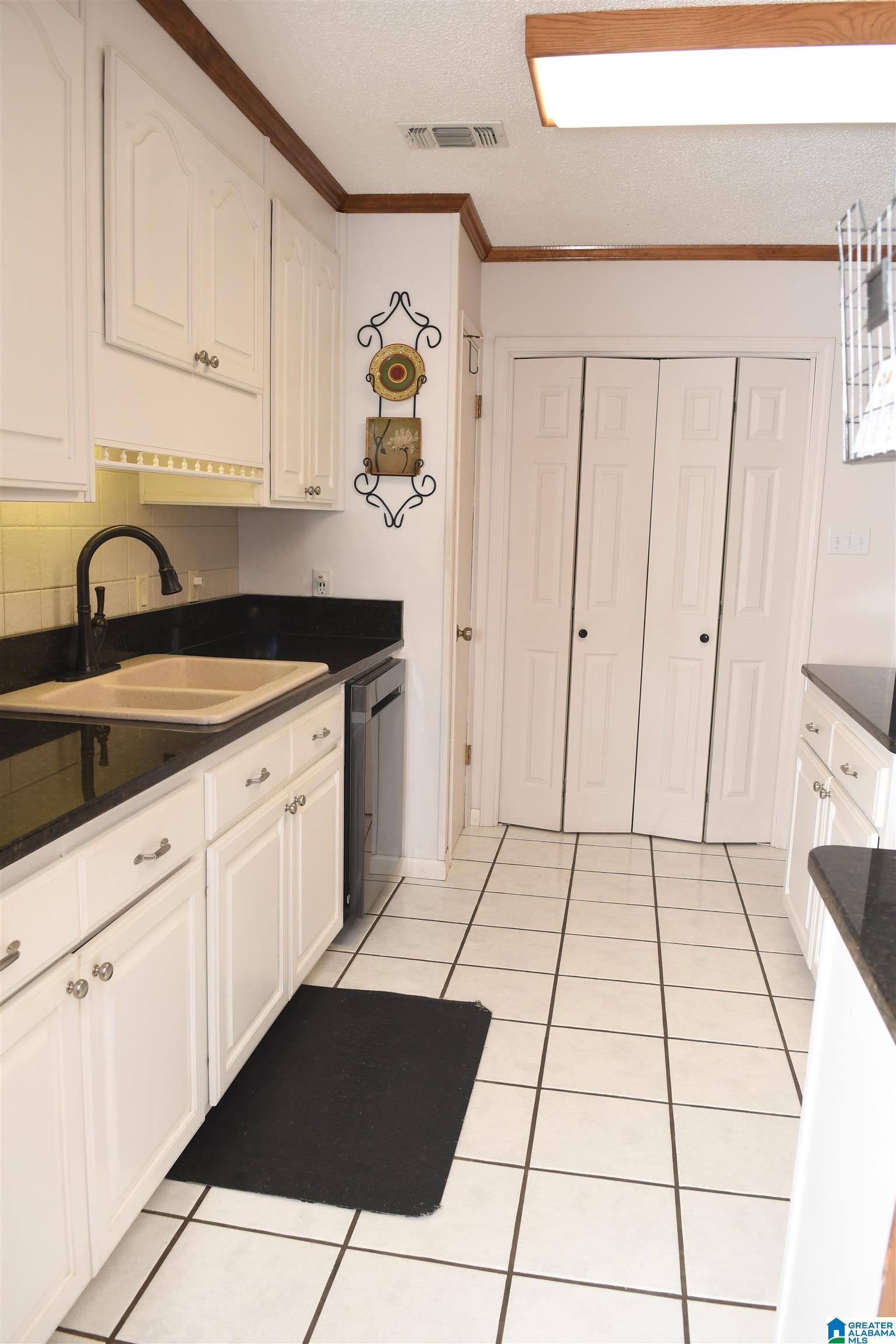 817 Lauderdale Road Cuba, AL 36907 - Photo 14 of 36