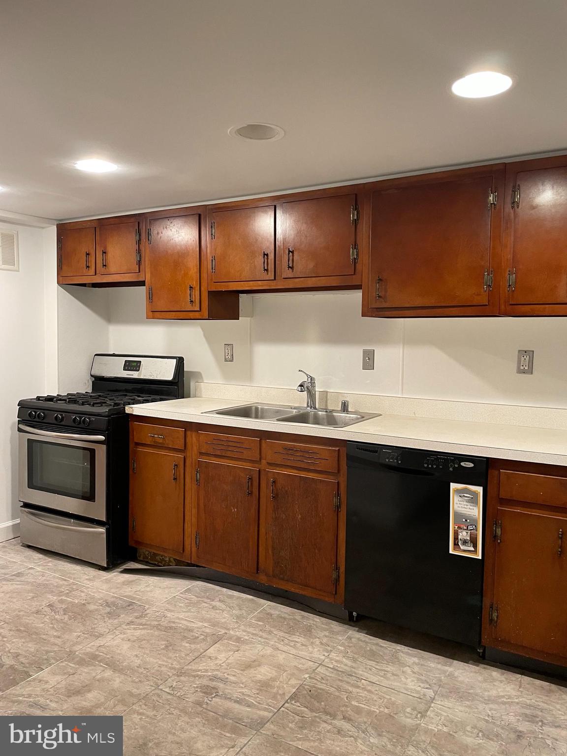 110 Cherrydell Road, Unit 1 Catonsville, MD 21228 - Photo 38 of 53