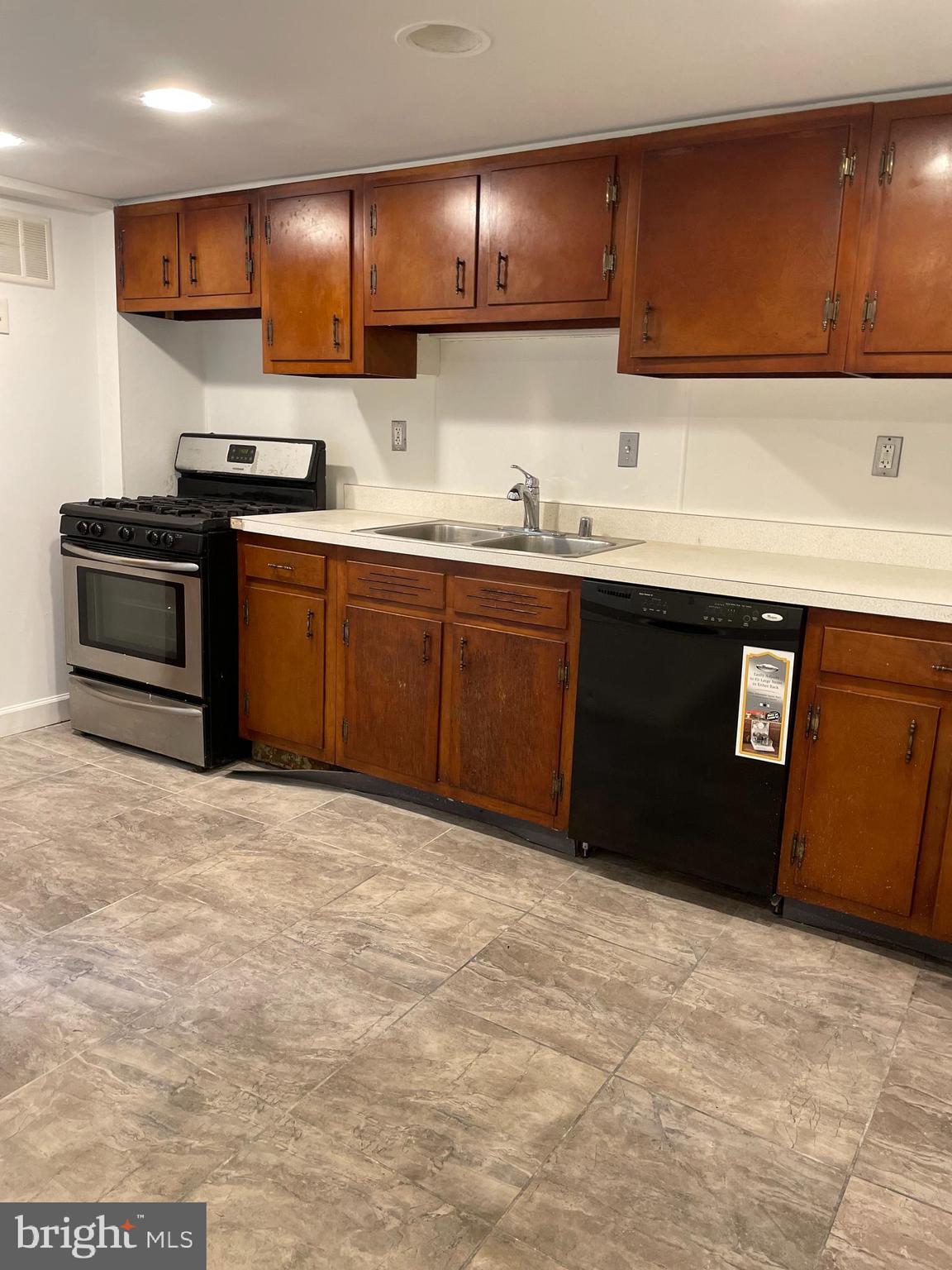 110 Cherrydell Road, Unit 1 Catonsville, MD 21228 - Photo 42 of 53