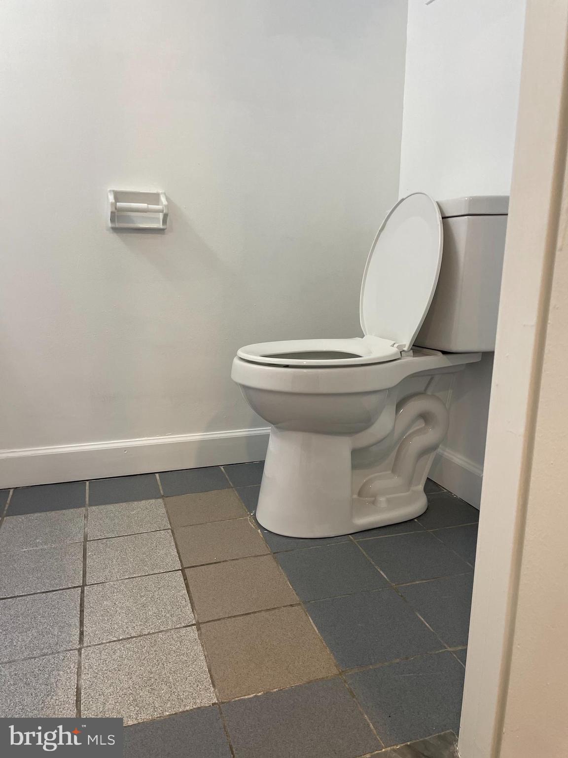 110 Cherrydell Road, Unit 1 Catonsville, MD 21228 - Photo 49 of 53