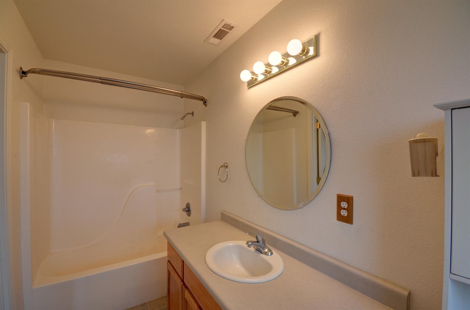 599 West Rapp Road Talent, OR 97540 - Photo 11 of 22 Additional Photo