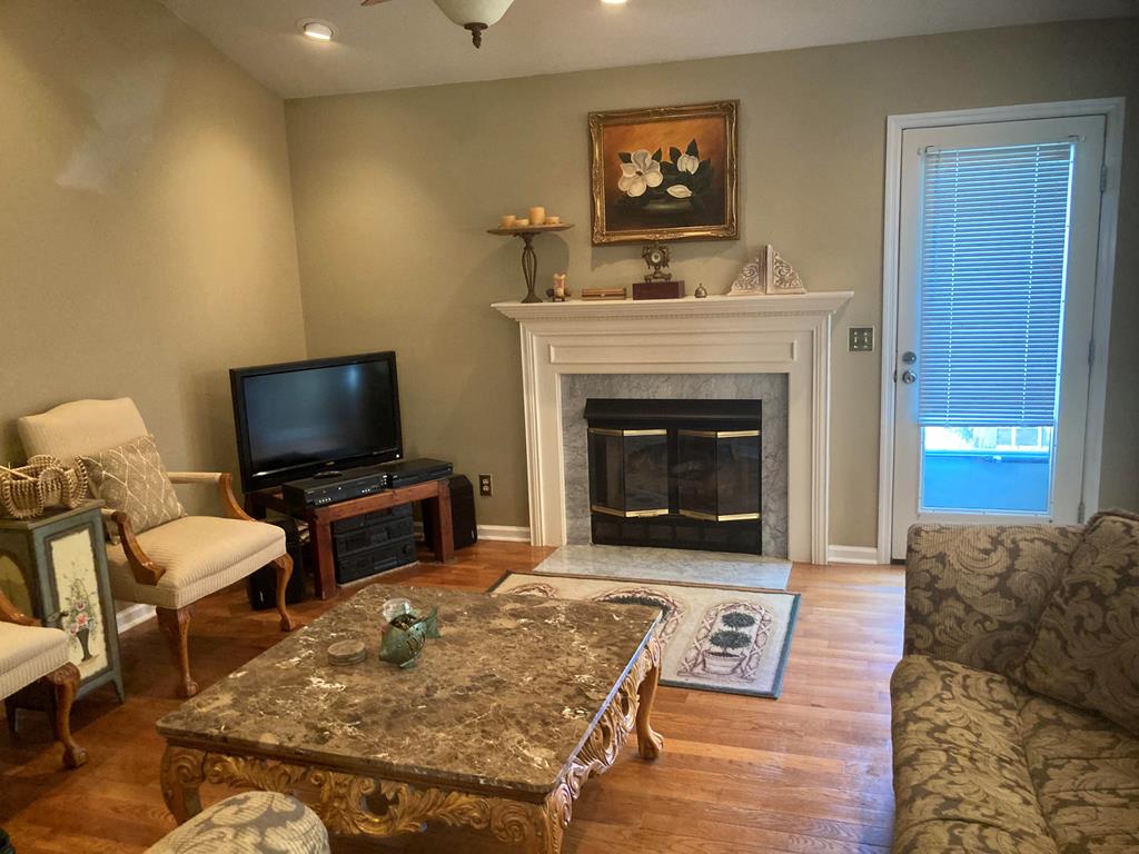 1807 Ridgefield Way Dalton, GA 30720 - Photo 8 of 22 Gallery Image 8