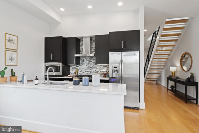 $875,000 | 515 Q Street Northwest, Unit 3, Washington, DC 20001