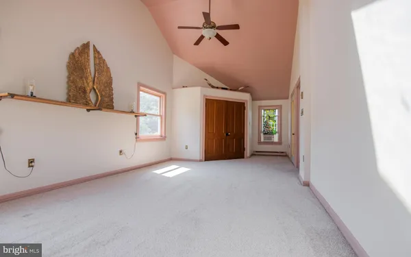$814,900 | 718 Turkey Path Road, Linden, PA 17744
