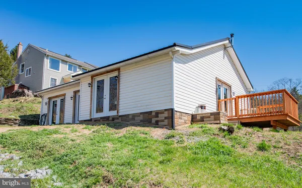 $814,900 | 718 Turkey Path Road, Linden, PA 17744