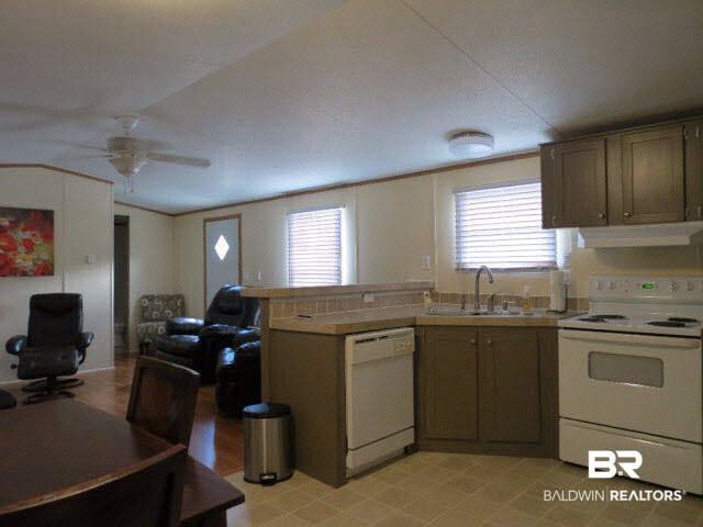 10849 Bellingrath Road Theodore, AL 36582 - Photo 4 of 14