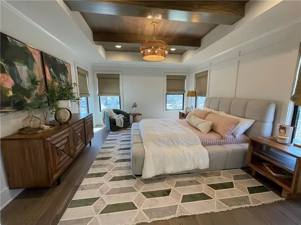 $1,400,000 | 5125 West 73rd Street, Prairie Village, KS 66208